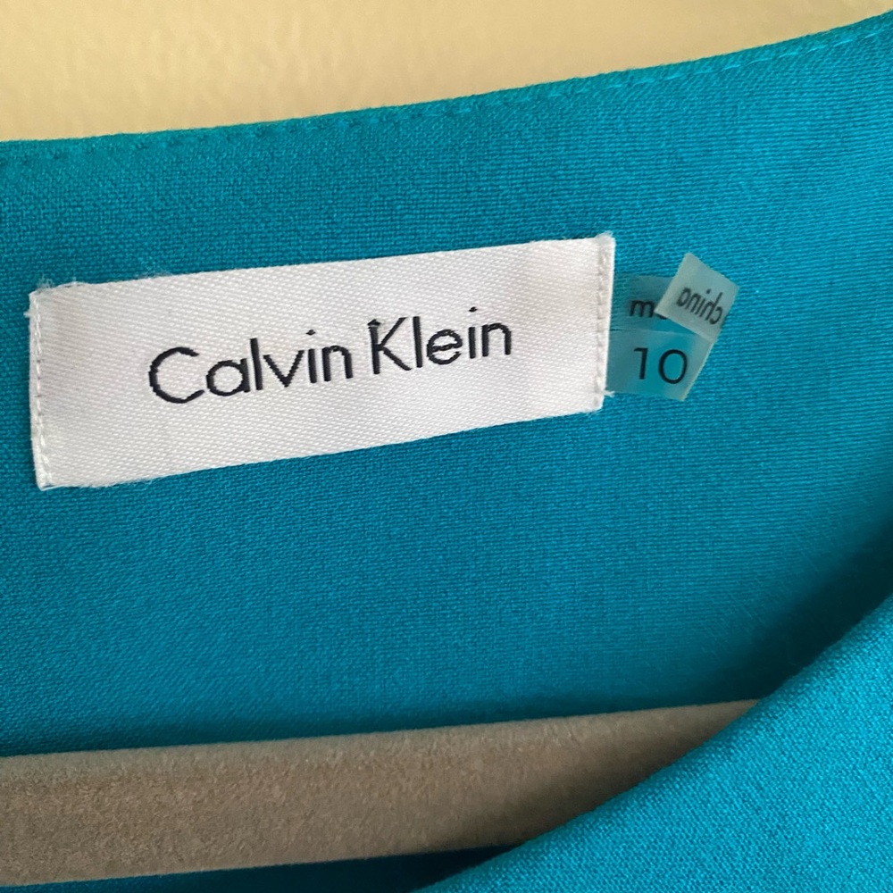 NWOT Calvin Klein Teal Sleeveless Dress w/Ruched Waist and Zipper Back - Picture 4 of 8